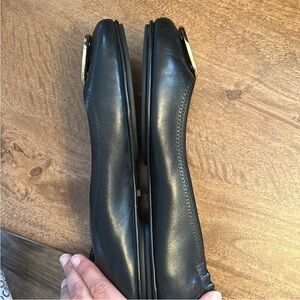 Never worn black Tory Burch Minnie Flats!
